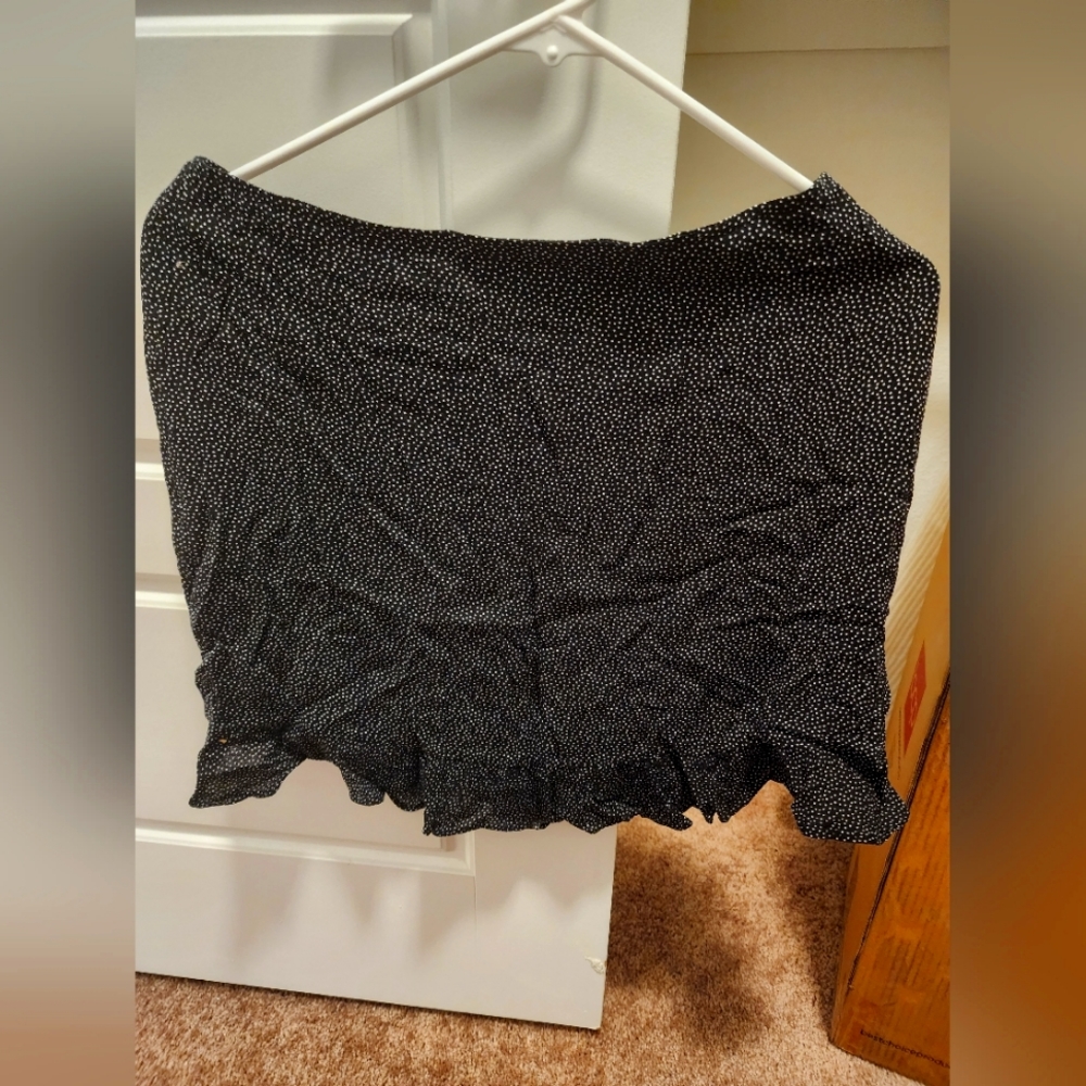 Abercrombie mini skirt with ruffle